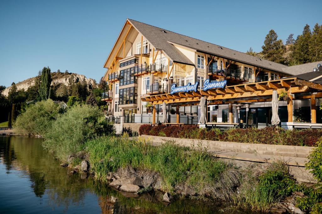 Summerland Waterfront Resort & Spa - Best Beach Hotels in British Columbia