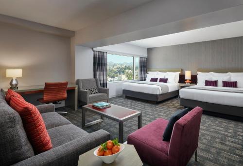 suite hotels in Los Angeles
