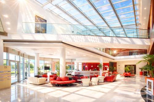 Domina Milano Fiera - Best Parking Hotels in Milan