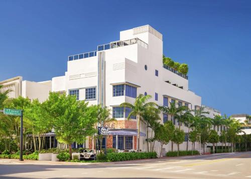 Gale South Beach, Curio Collection By Hilton - Hotels with Pools in Miami