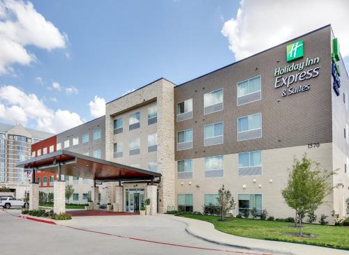 Holiday Inn Express & Suites Dallas NW - Farmers Branch, an IHG Hotel