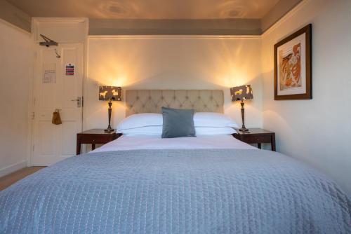 The Royal Oak Inn - Best Hotels in the South Downs