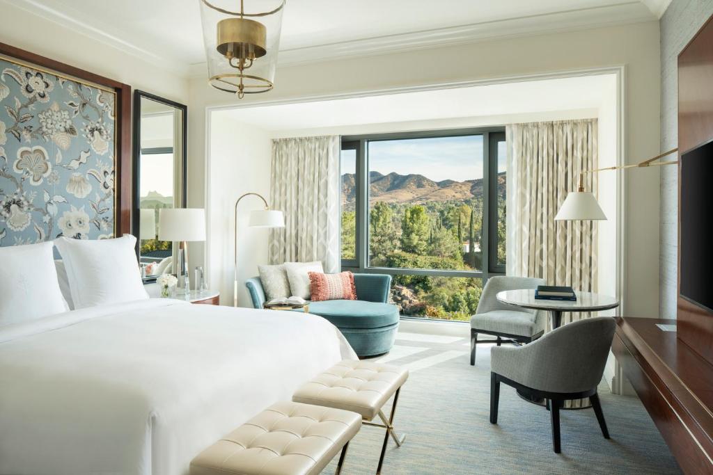 Four Seasons Hotel Westlake Village - Best Business Hotels in Los Angeles, CA