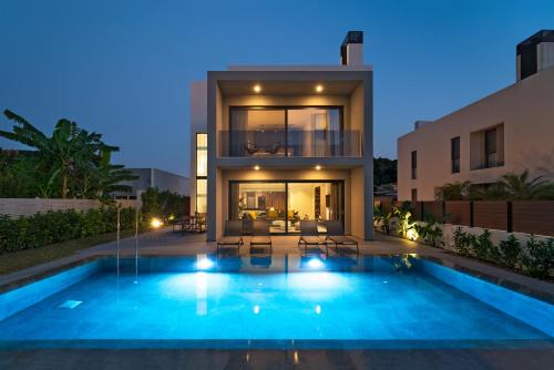 Momentum Villas