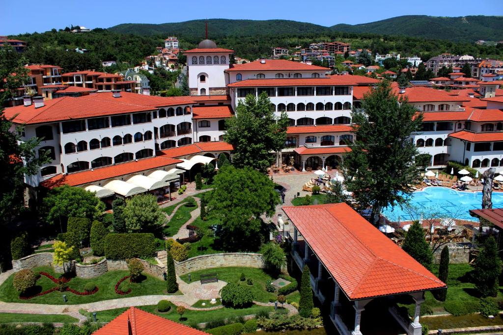 Helena Park - Ultra All Inclusive - Best Pool Hotels in Bulgaria