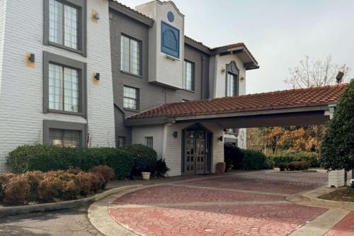 Days Inn by Wyndham Augusta Washington Rd