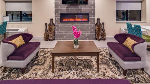 Best Western Huntsville - Best Pool Hotels in Huntsville, AL