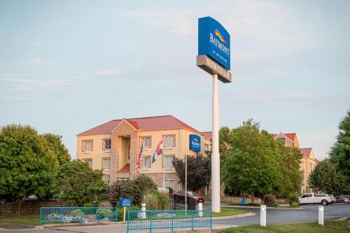 suite hotels in Springfield