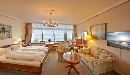 Strandhotel Monbijou GmbH garni - Best Hotels with Free Breakfast in Berlin