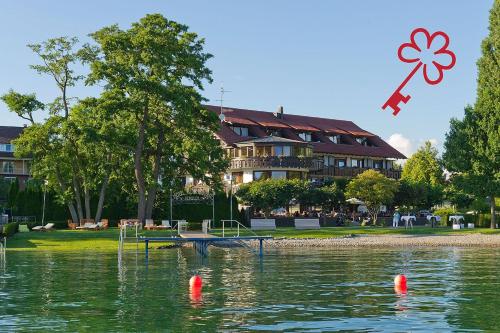 Hotel Heinzler am See - Best Hotels in Baden-Wurttemberg