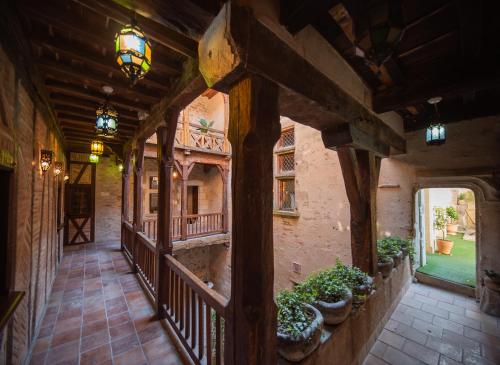 La Maison Bakéa - Best Hotels in Tarn