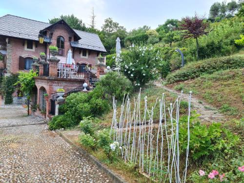 Villa La Favorita - Best Hotels in Piedmont