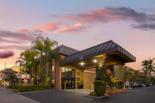 Best Western Plus Stovall's Inn - Best Pool Hotels in Anaheim-Disneyland, CA