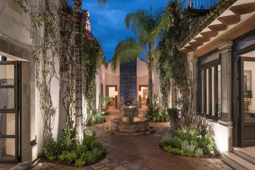 Hotel Amparo - Best Hotels in Guanajuato