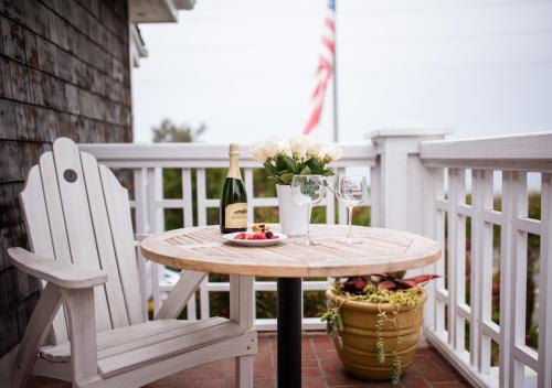 Inn On SummerHill - Romantic Hotels in California
