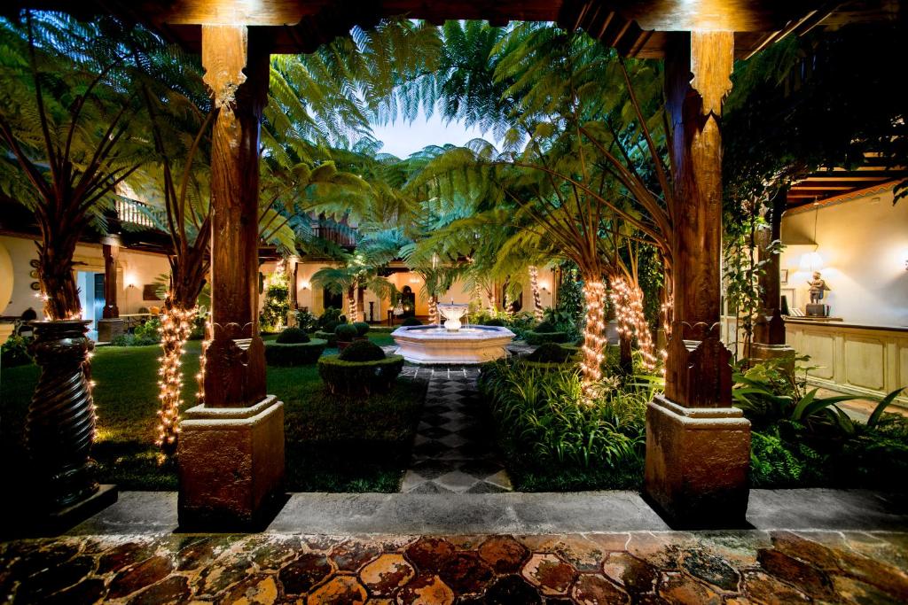 Hotel Palacio de Dona Leonor - Best Hotels in Antigua Guatemala