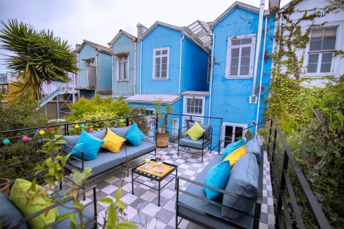 New Voga Hotel Boutique - Best Hotels in Valparaiso