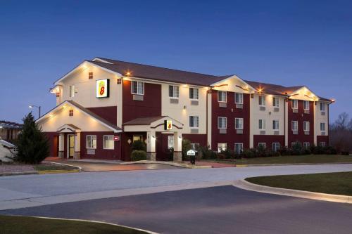 hotels with suites in Pittsburg