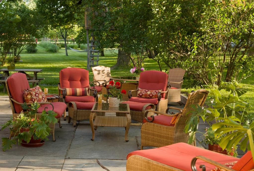 Gothic Eves Inn and Spa Bed and Breakfast - Best Hotels in The Finger Lakes