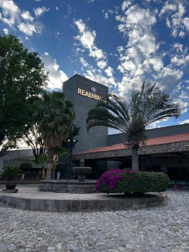 Hotel Real de Minas Tradicional - Best Hotels with Free Breakfast in Havana, Cuba