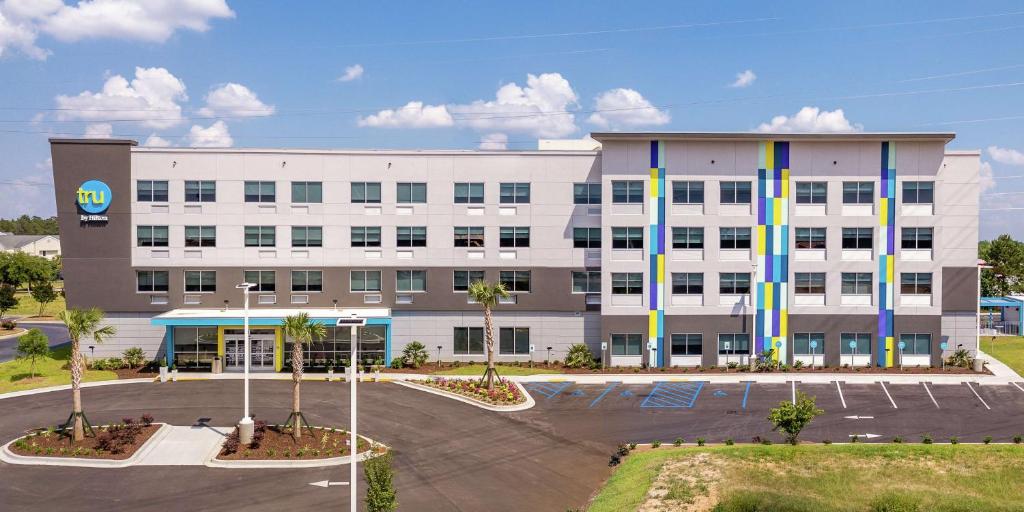 Tru By Hilton Orangeburg - Best Radisson Hotel Group in South Carolina