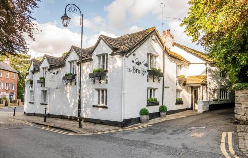 The Bridge - Romantic Hotels in Cheshire