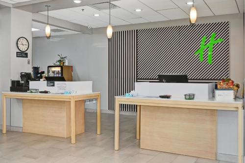 Holiday Inn - Piscataway - Somerset by IHG - Best Radisson Hotel Group in New Jersey