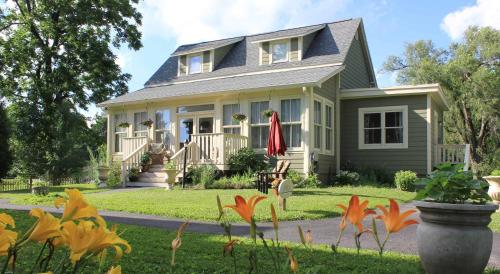 Prairie Guest House - Best Hotels in Indiana