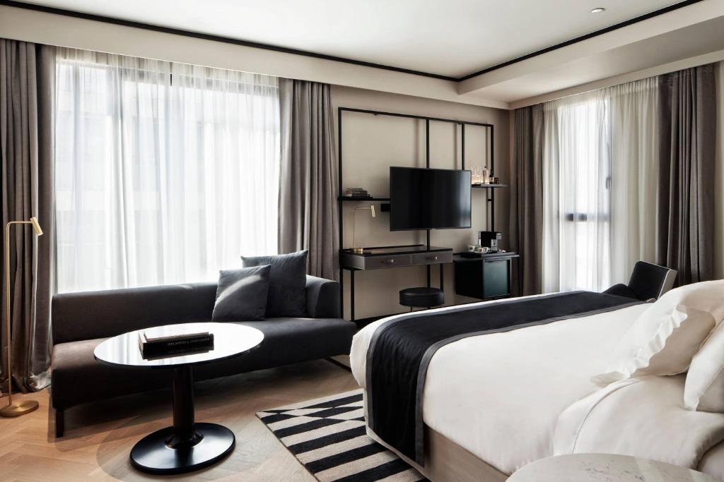 Academias Hotel, Autograph Collection - Hotels with Views in Athens
