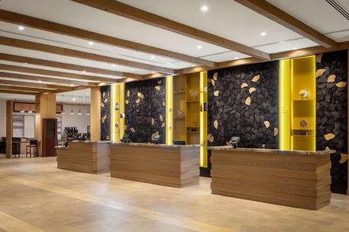 DoubleTree By Hilton Sacramento - Best Business Hotels in Sacramento, CA