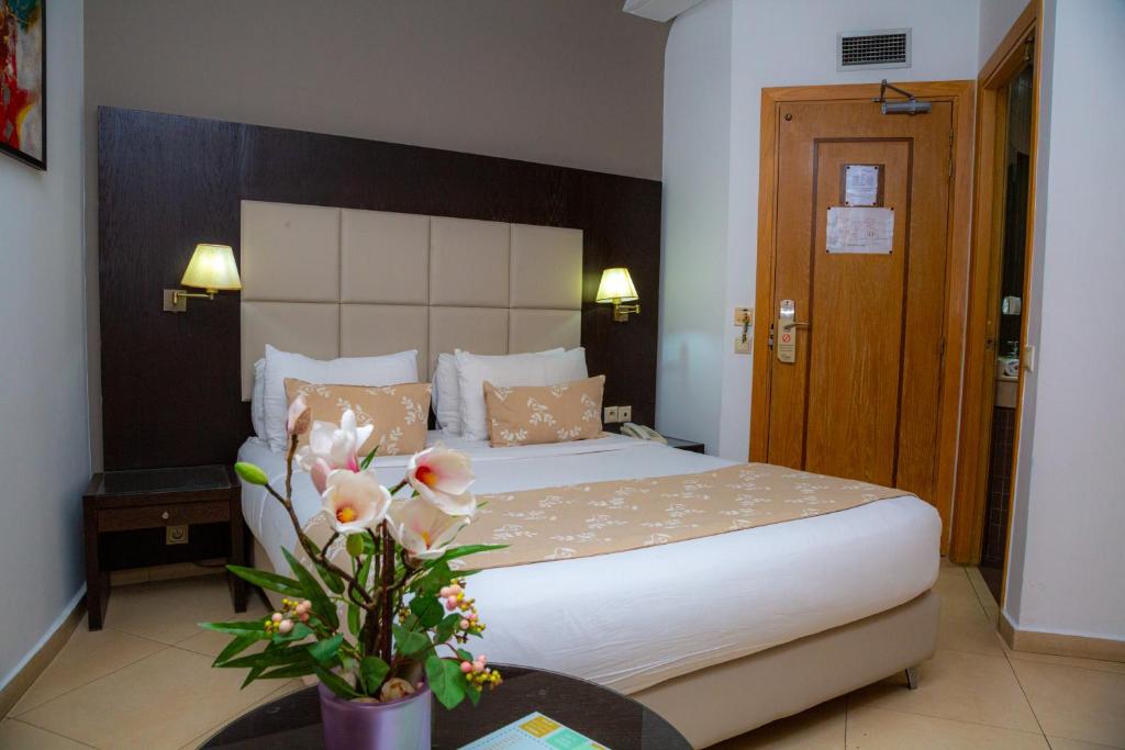 Malak Hotel - Best Pool Hotels in Morocco