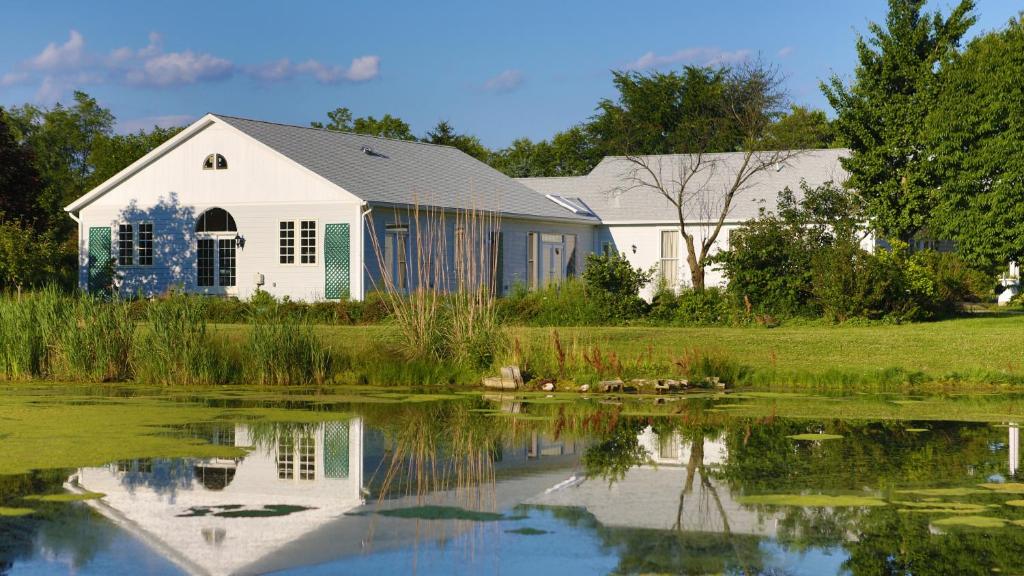 Inntiquity, A Country Inn - Best Hotels in Indiana