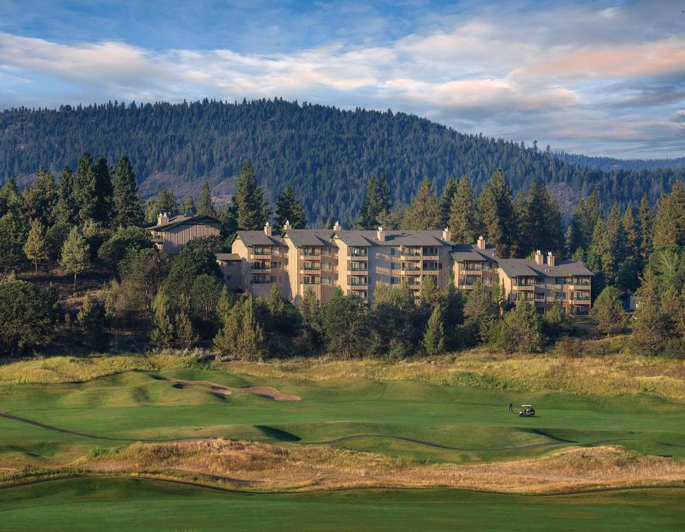 WorldMark Running Y - Best Pool Hotels in Oregon
