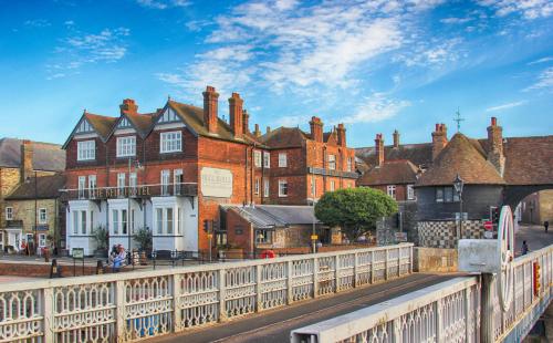 The Bell Hotel - Best Hotels in Kent