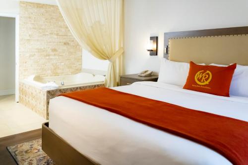 Westgate Flamingo Bay Resort - Best Pet-Friendly Hotels in Las Vegas, NV