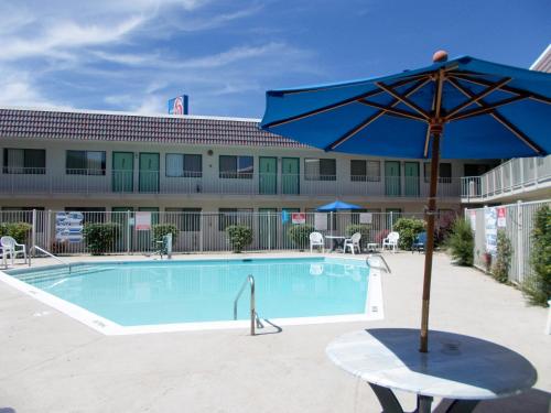 Motel 6-Reno, NV - Livestock Events Center - Best Pet-Friendly Hotels in Reno, NV