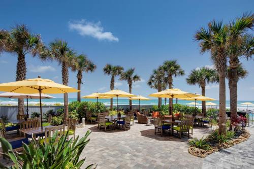 Delta Hotels by Marriott Daytona Beach Oceanfront - Best Hotels in Daytona Beach, FL