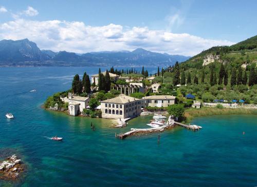 Locanda San Vigilio - Best Hotels in Garda