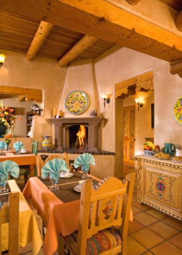 El Farolito B&B Inn - Santa Fe Ski Hotels