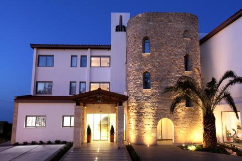 Droushia Heights Hotel - Best Hotels for Couples on Cyprus