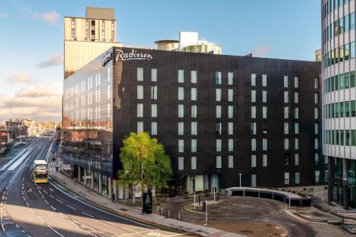 Radisson Hotel Manchester City Centre, A Verified Net Zero Hotel - Best Spa Hotels in Manchester