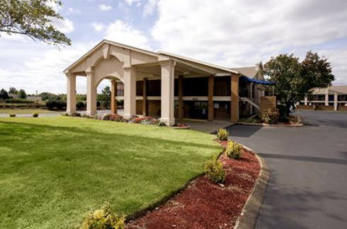 Americas Best Value Inn & Suites in Murfreesboro - Best Hotels in Murfreesboro, TN