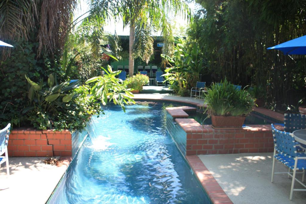 The Green House Inn - New Orleans Hotels with Parking