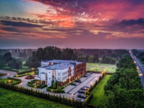 Mercure Wiazowna Brant - Best Mercure Hotels in Poland