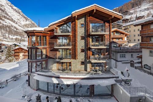 Hotel Phoenix - Best Hotels in Valais