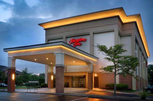Hampton Inn Philadelphia/Mt. Laurel - Best Pool Hotels in Philadelphia, PA