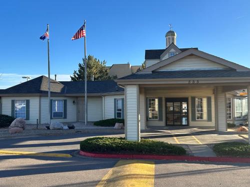 suite hotels in Colorado Springs
