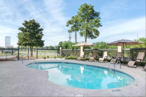 Baymont by Wyndham Port Wentworth