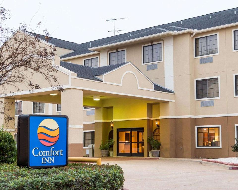 Comfort Inn Shreveport I-49 - Best Parking Hotels in Shreveport, LA