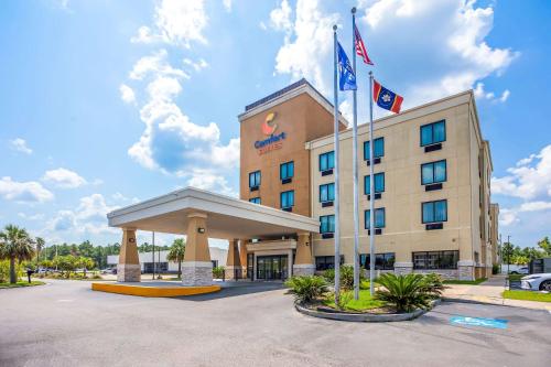 Comfort Suites